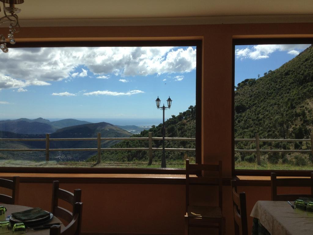 Agriturismo Collecammino Villa Lenola Kültér fotó