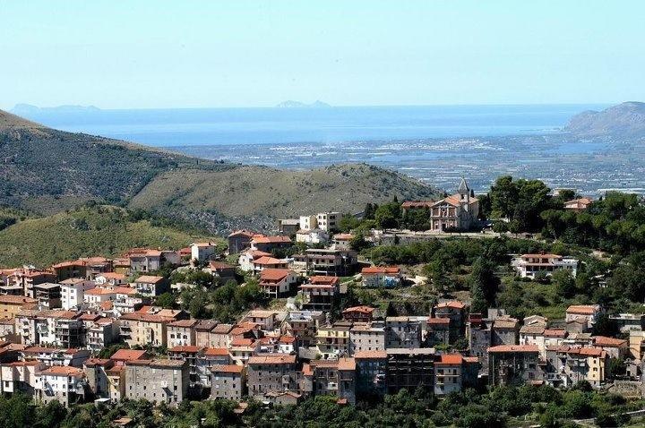 Agriturismo Collecammino Villa Lenola Kültér fotó